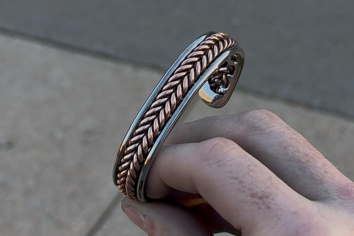 Tight Copper Twist